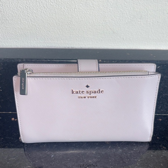 Kate Spade Saffiano leather Staci Phone Wallet Wristlet Lilac Moon in EUC - Picture 1 of 13